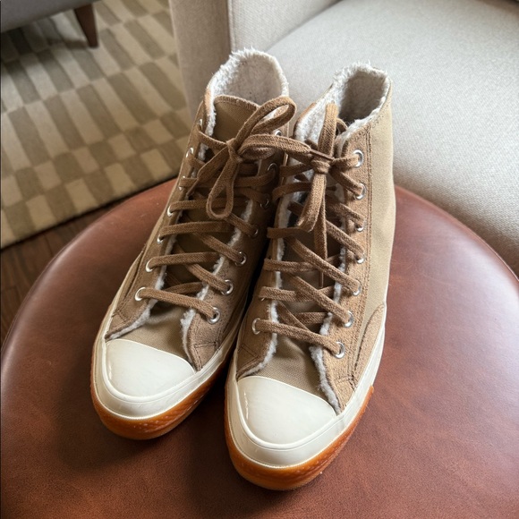 Converse All Star Chuck Taylor High Top Sneakers, Men's Size 6/Women's Size 8 - Picture 2 of 6